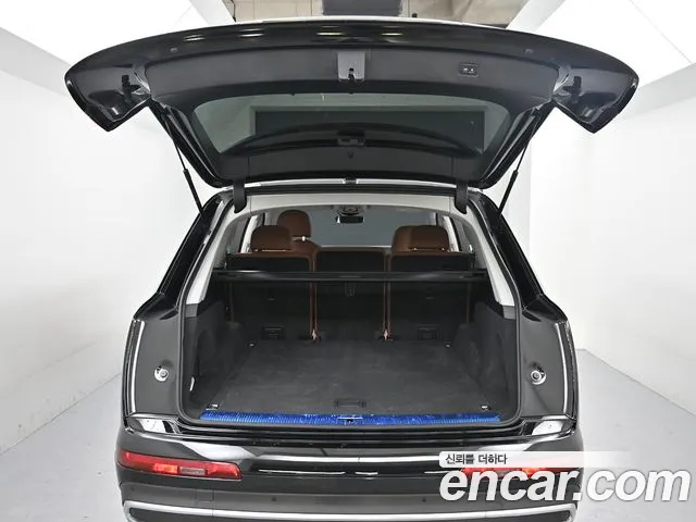 Audi Q7 (4M) id 2667243 из Кореи 6