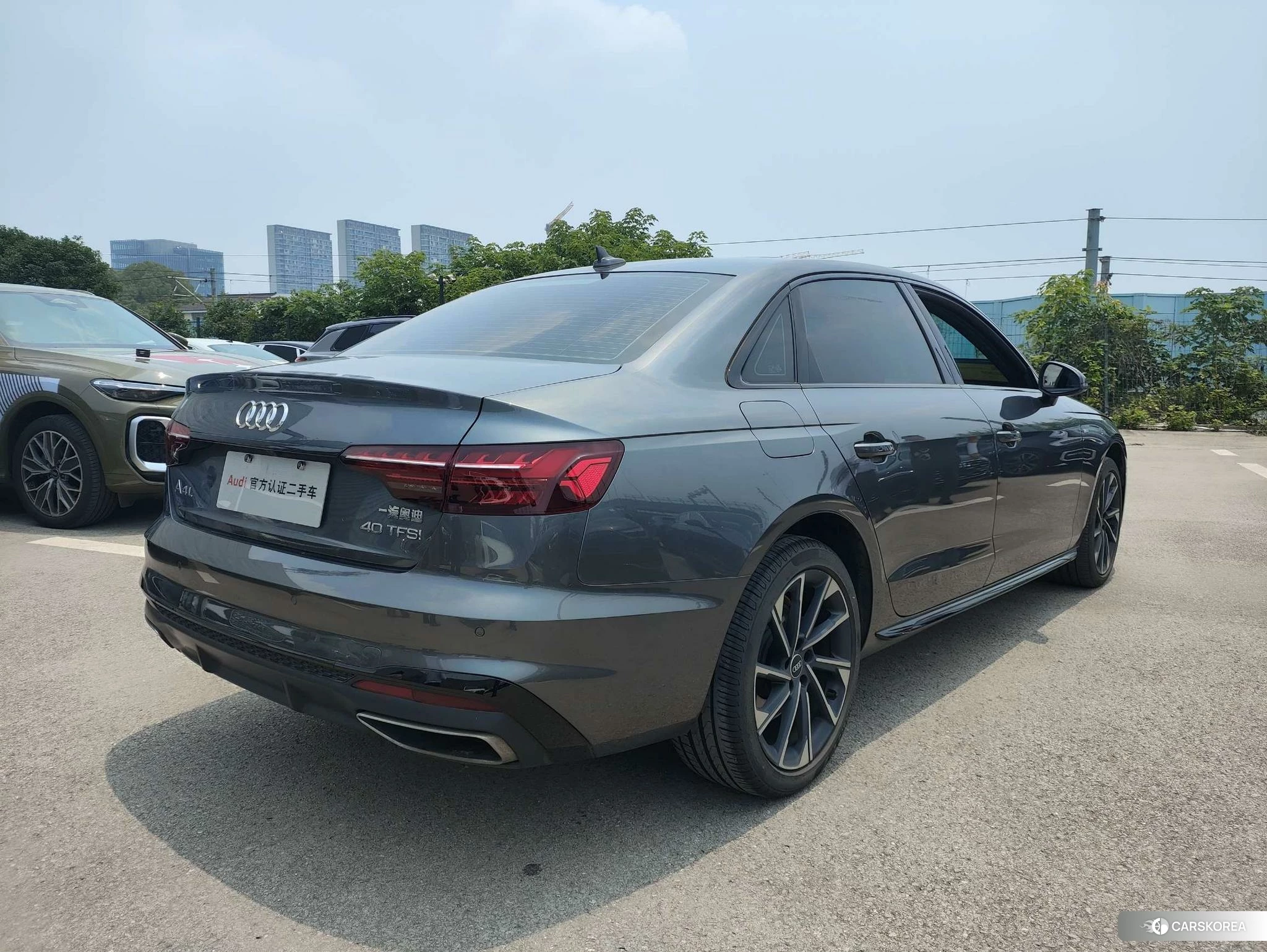 Audi A4L 2023 Темно-серый из Китая, фото 5