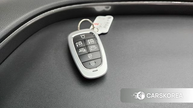 Hyundai The New Santa Fe 2023 Белый из Кореи, фото 6