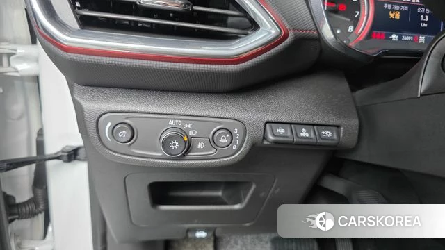Chevrolet (GM Daewoo) Trailblazer 2023 Белый из Кореи, фото 6