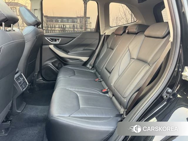 Subaru FORESTER Forester 2023 Черный из Китая, фото 6