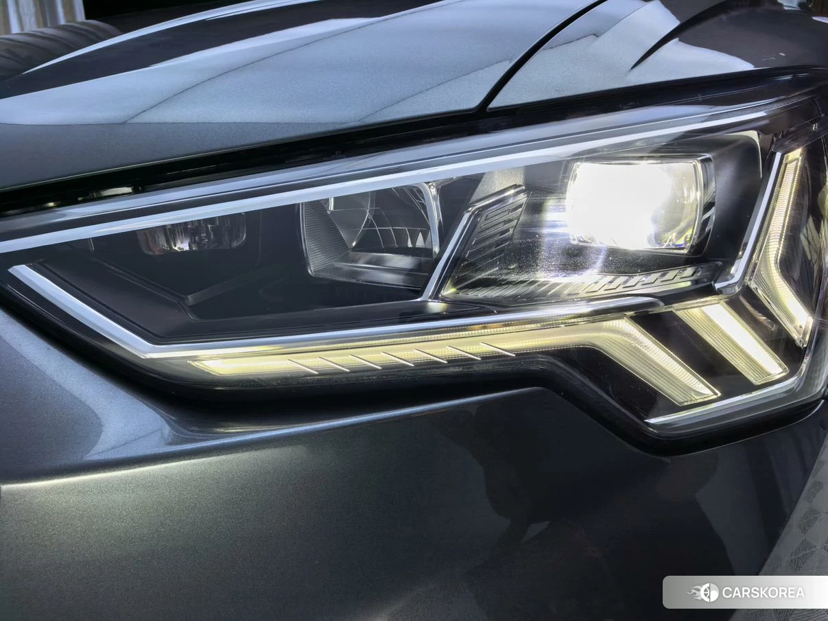 Audi Q3 Sportback 2020 Темно-серый из Китая, фото 6