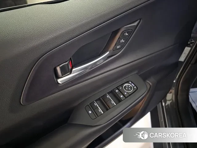 Toyota Prius 5th Generation 2024 Серый из Кореи, фото 6