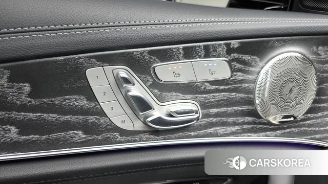 Mercedes-Benz E-Class W213 2023 Черный из Кореи, фото 6