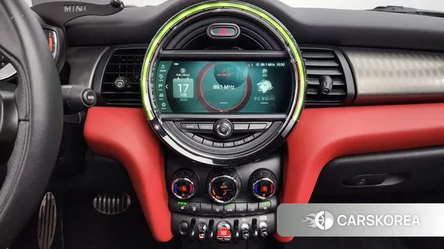 Mini Cooper S Convertible 2019 Темно-зеленый из Кореи, фото 6