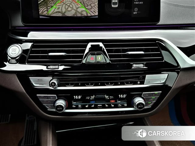 BMW 5 Series (G30) 2022 Серый из Кореи, фото 6