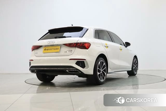 Audi A3 2022 Белый из Китая, фото 6