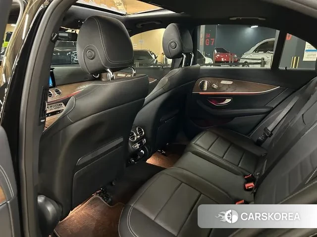 Mercedes-Benz E-Class W213 2020 Черный из Кореи, фото 6