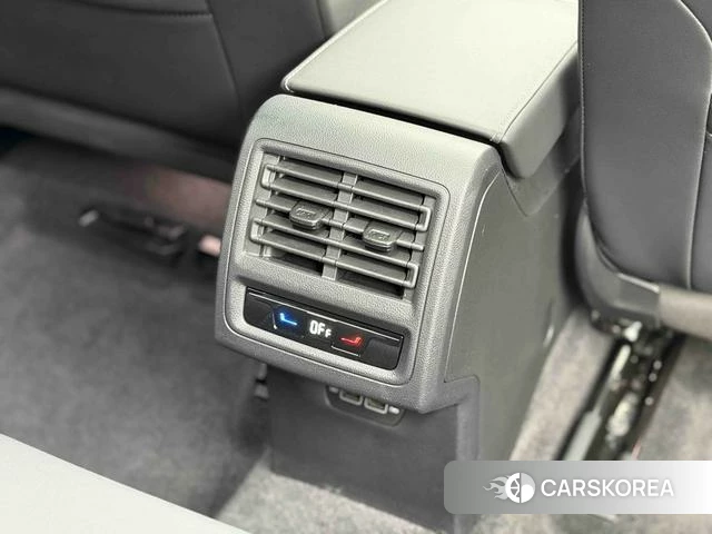 Volkswagen Golf 2022 Черный из Китая, фото 6