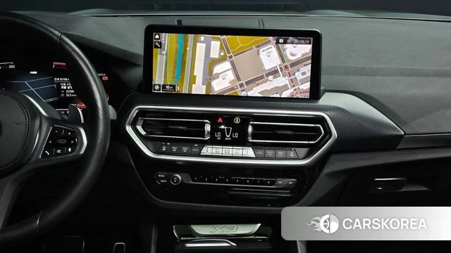 BMW X3 (G01) 2023 Светло-серебряный цвет из Кореи, фото 6