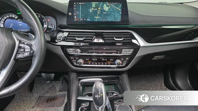 BMW 5 Series (G30) 2018 Серый из Кореи, фото 6
