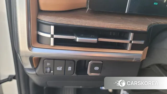 Hyundai Santa Fe (MX5) 2023 Белый из Кореи, фото 6