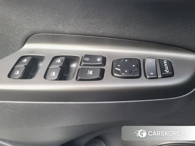 Hyundai Kona 2020 Серый из Кореи, фото 6