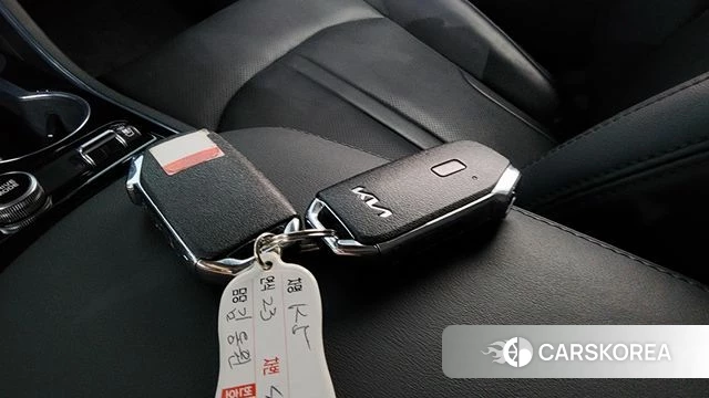 Kia K5 3rd generation 2023 Белый из Кореи, фото 6