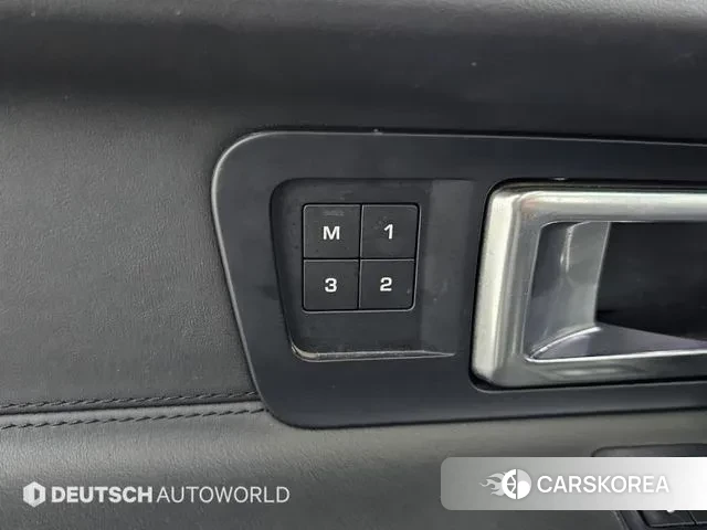 Land Rover Discovery Sports 2018 Черный из Кореи, фото 6