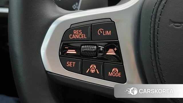 BMW X4 (G02) 2025 Небесно-голубой из Кореи, фото 6