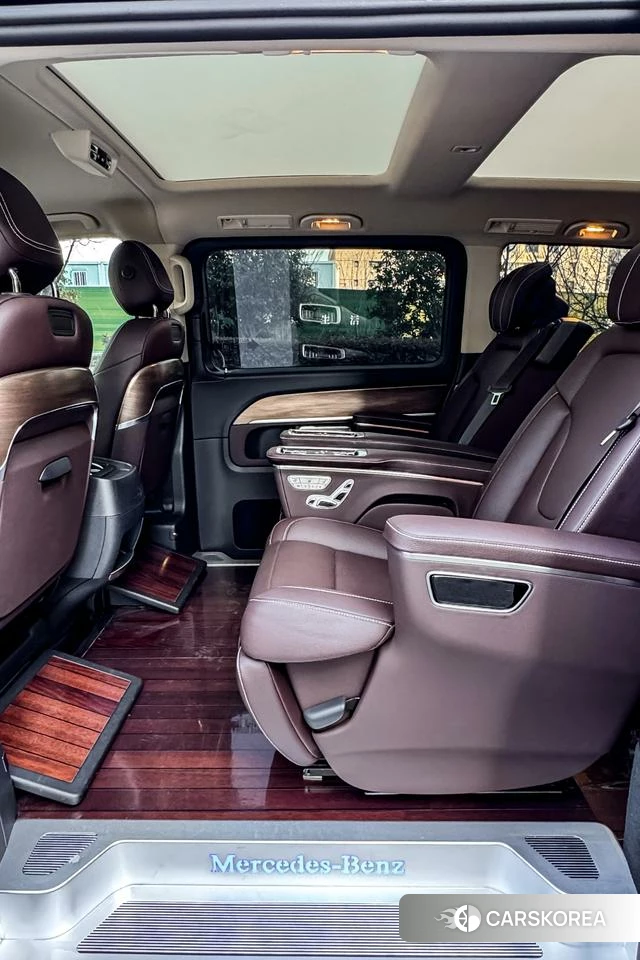 Mercedes-Benz V-class 2023 Черный из Китая, фото 6
