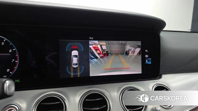 Mercedes-Benz E-Class W213 2021 Белый из Кореи, фото 6