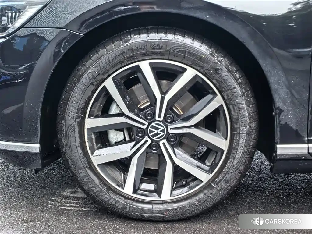 Volkswagen Magotan 2021 Черный из Китая, фото 6
