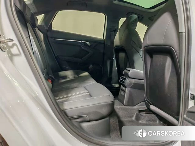 Audi A3 2024 Белый из Китая, фото 6