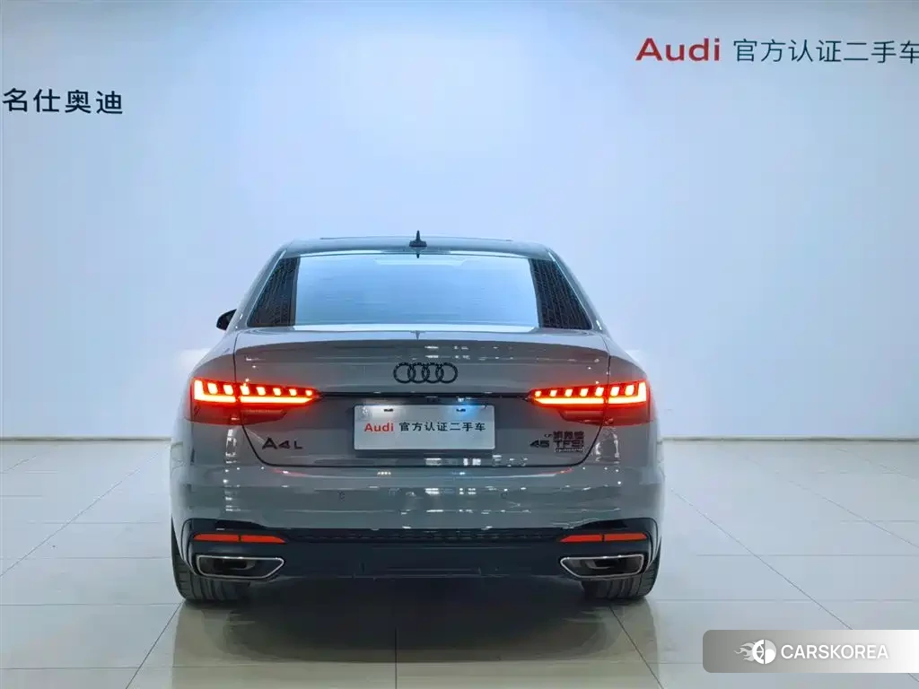 Audi A4L 2025 Silver/gray из Китая, фото 6