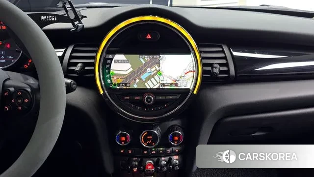 Mini Cooper 2019 Зеленый из Кореи, фото 6