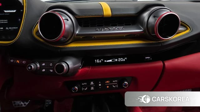 Ferrari 812 Superfast 2020 Черный из Кореи, фото 6