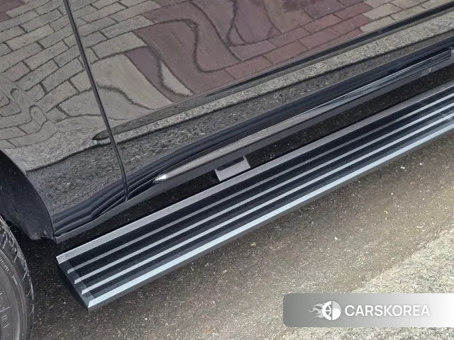 Cadillac Escalade 5th Generation 2023 Черный из Кореи, фото 6