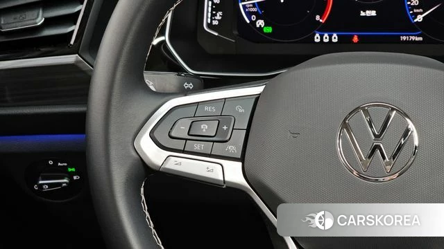 Volkswagen 7th Generation of Jetta 2024 Белый из Кореи, фото 6