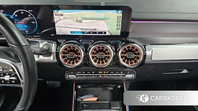 Mercedes-Benz EQB X243 2022 Черный из Кореи, фото 6