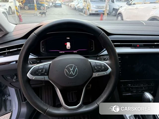 Volkswagen CC 2022 Темно-серый из Китая, фото 6