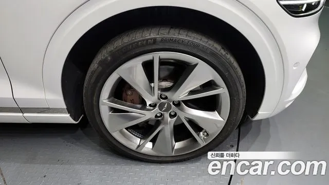 Genesis GV70 id 2670837 из Кореи 6