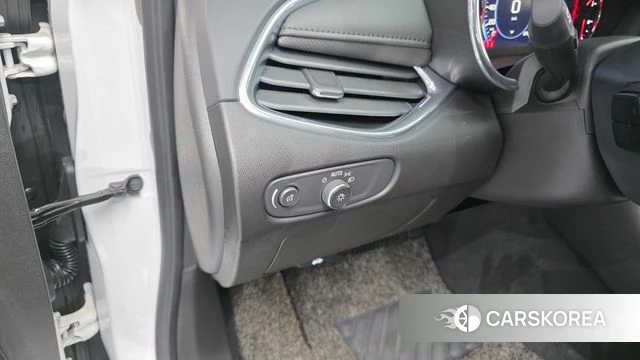 Chevrolet (GM Daewoo) The New Malibu 2019 Белый из Кореи, фото 6