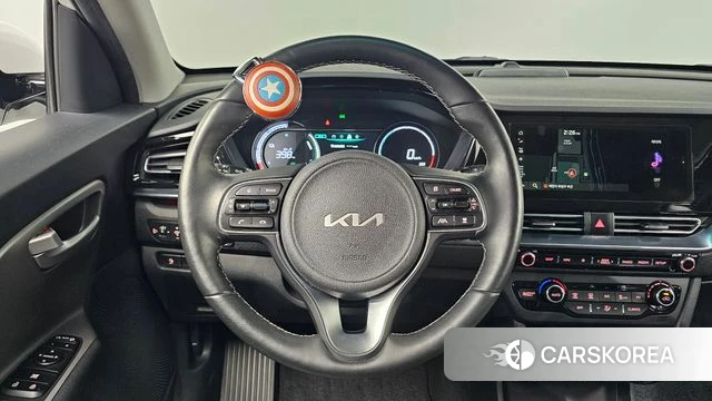 Kia Niro Plus 2022 Белый из Кореи, фото 6