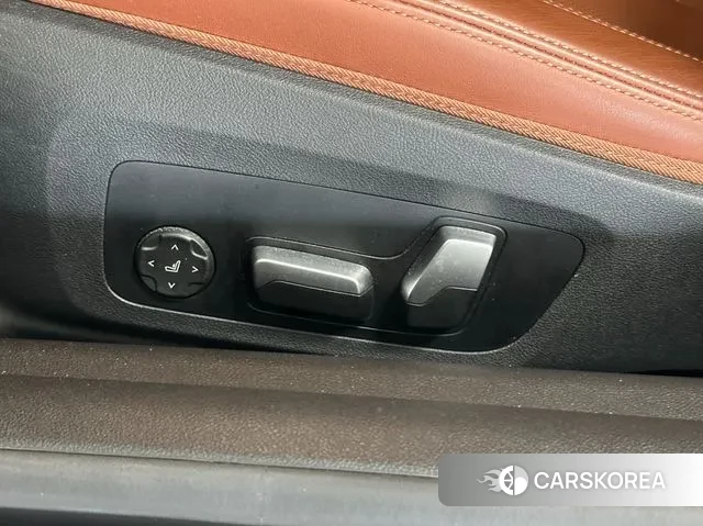 BMW 4 Series (G22) 2023 Белый из Кореи, фото 6