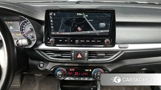 Kia The New K3 2nd generation 2021 Белый из Кореи, фото 6