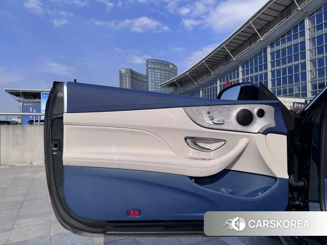 Mercedes-Benz E-class (imported) 2023 Зеленый из Китая, фото 6
