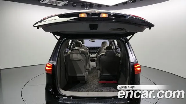 Kia The New Carnival id 2281549 из Кореи 6