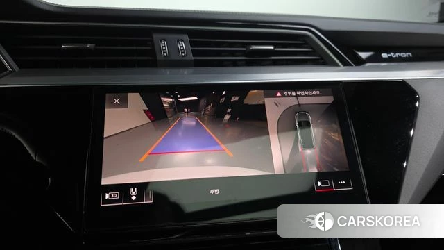 Audi e-Tron 2020 Белый из Кореи, фото 6
