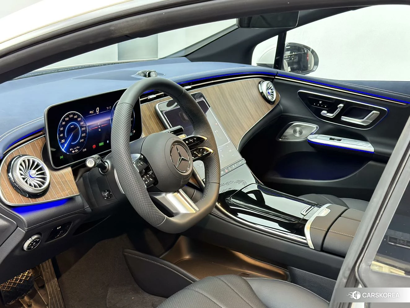 Mercedes-Benz EQE 2024 Белый из Китая, фото 6