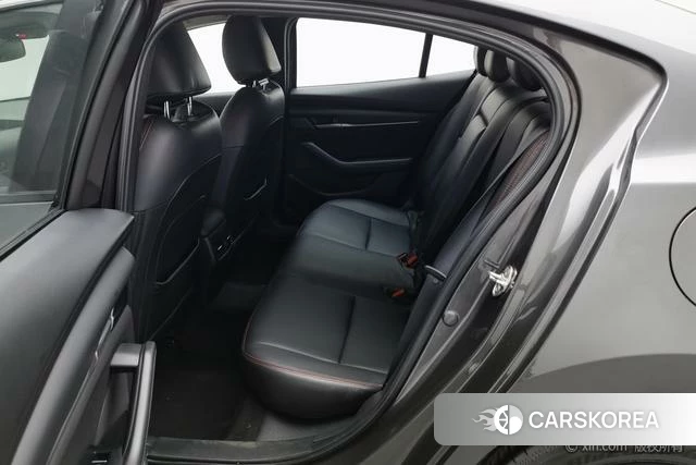 Mazda 3 Angkesaila 2021 Темно-серый из Китая, фото 6