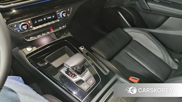 Audi Q5 (FY) 2024 Белый из Кореи, фото 6