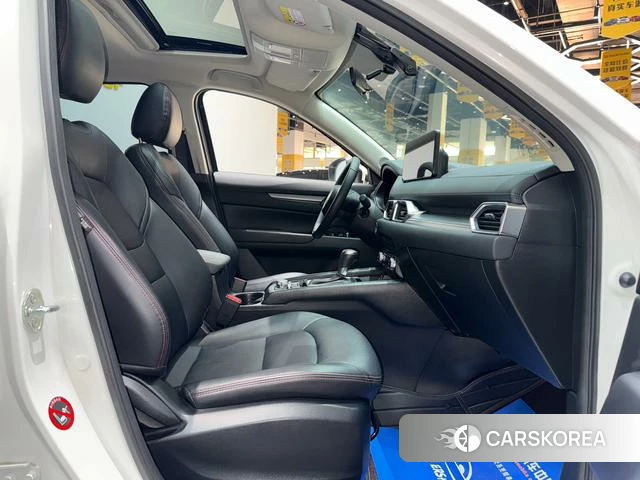 Mazda CX-5 2024 Белый из Китая, фото 6