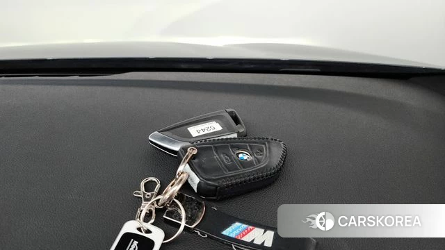 BMW 5 Series (G30) 2021 Черный из Кореи, фото 6