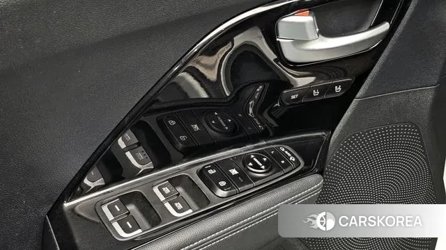 Kia Niro 2018 Белый из Кореи, фото 6