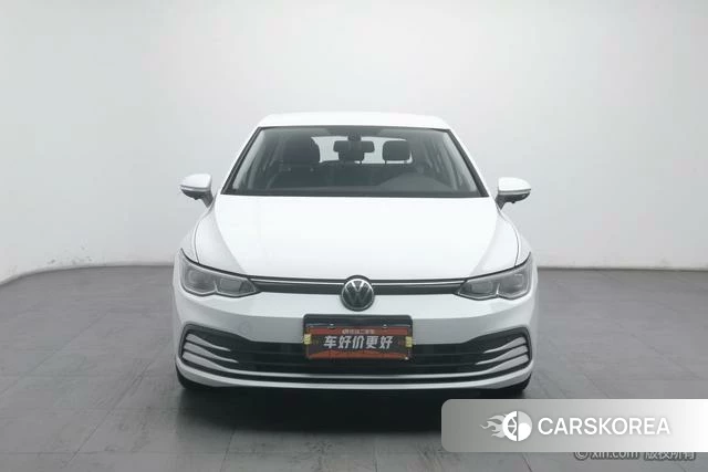 Volkswagen Golf 2021 Белый из Китая, фото 5