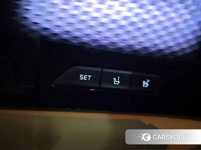Kia Carnival 4th generation 2023 Белый из Кореи, фото 6