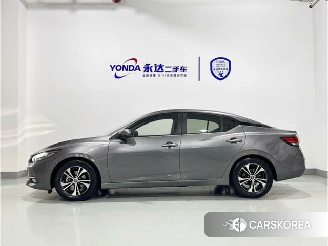 Nissan Xuan Yi 2020 Темно-серый из Китая, фото 6