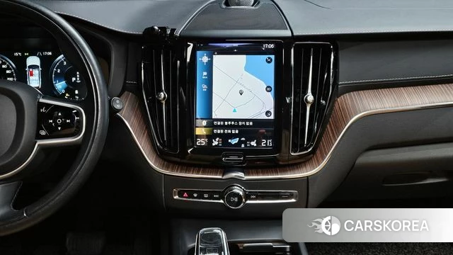 Volvo XC60 second Generation 2021 Черный из Кореи, фото 6