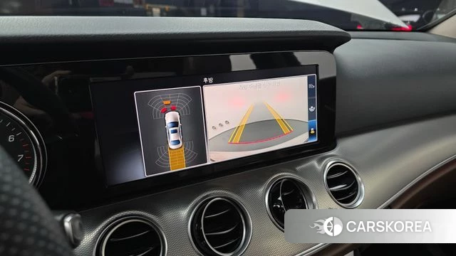 Mercedes-Benz E-Class W213 2018 Белый из Кореи, фото 6